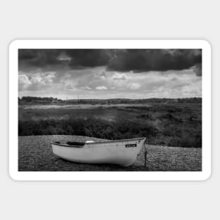 Boat on a shingle beach Magnet